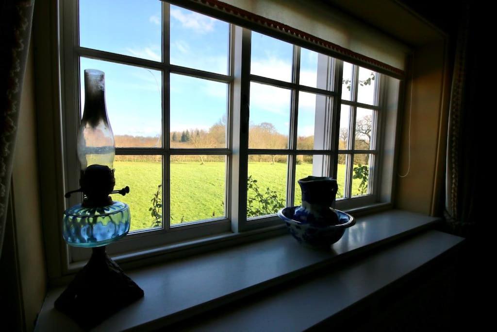 Characterful Yorkshire Cottage, Beautiful Views Exterior photo